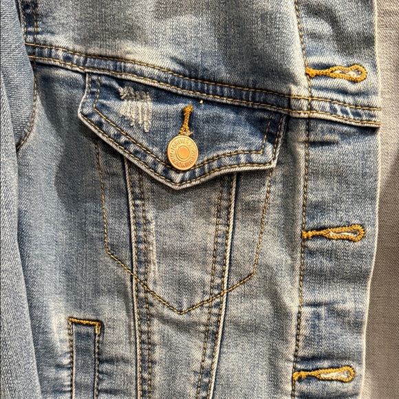Forever 21 Light Blue Jean Jacket with Brass Accents - Picture 4 of 7